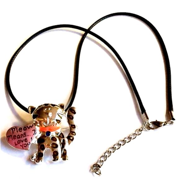 Kitty Cat Pin Brooch Pendant MEOW MEANS LOVE Cat MOM Heart Silver Plated - Picture 10 of 12